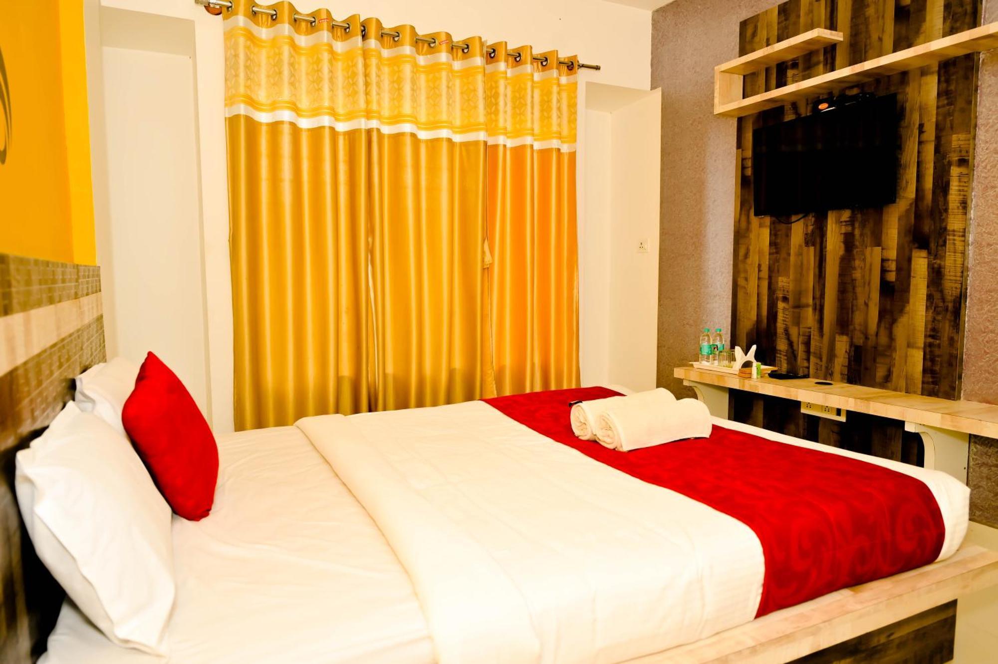 Townhouse Mk Hotel Chikmagalūr Exterior foto